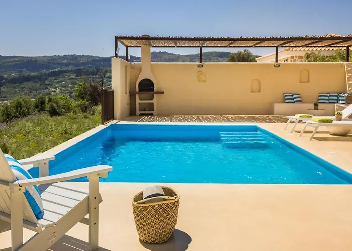 Akrolithos Kouvalata